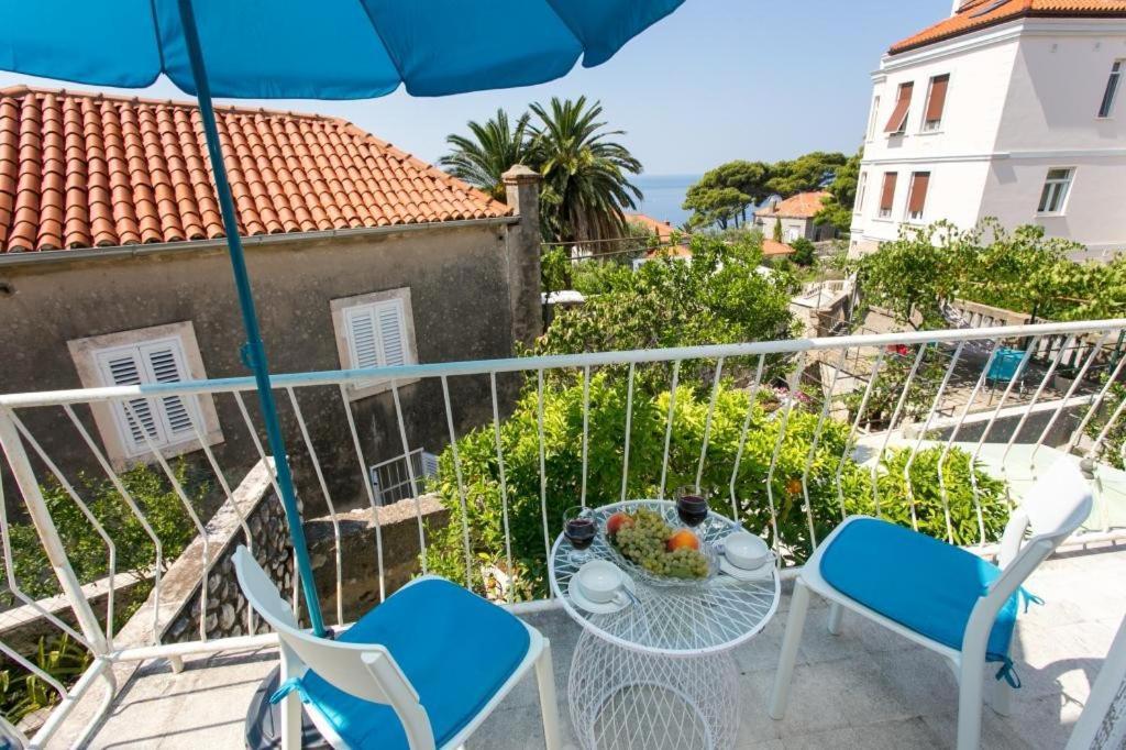 Apartment & Room Cvita Dubrovnik Bagian luar foto