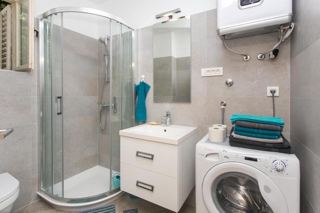Apartment & Room Cvita Dubrovnik Bagian luar foto